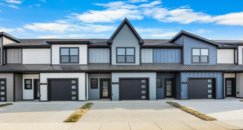 1504 Jonathan Wade Circle – photo 1