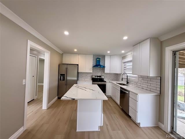 18144 N Oak Drive – photo 1 of 228