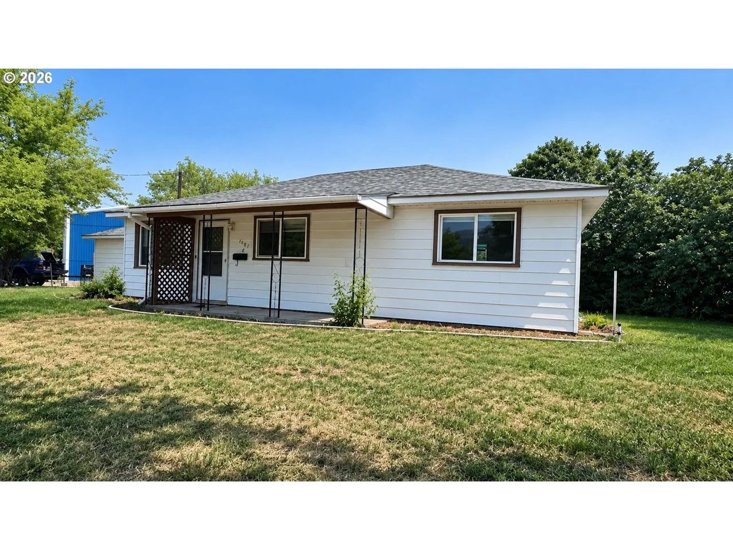 1101 F Ave – photo 1