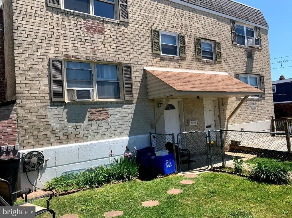 9403 LANSFORD STREET – photo 1