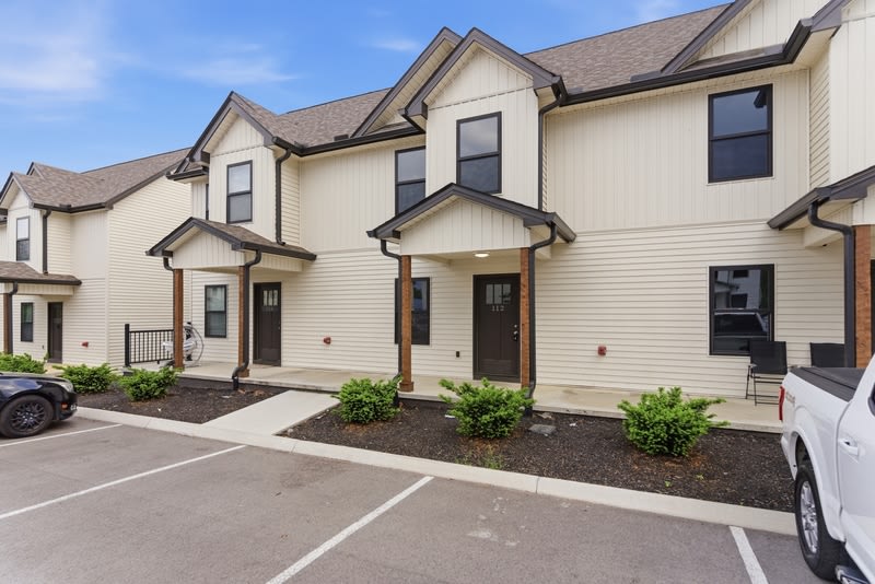 Delaney Way- 105 – photo 1 of 11