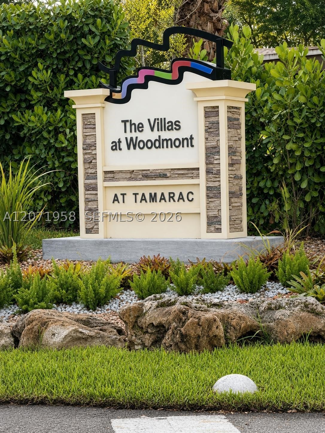 8142 Silver Palm Ct – photo 1