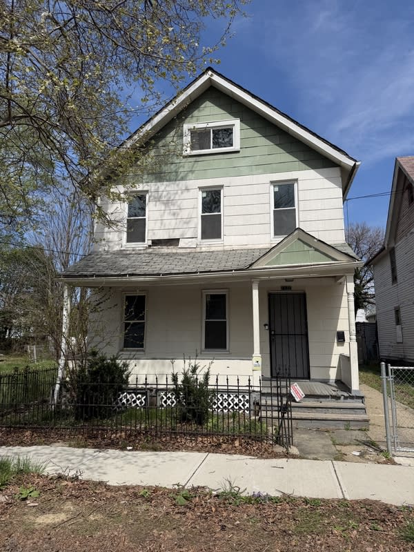 1137 East 66th Street – photo 1