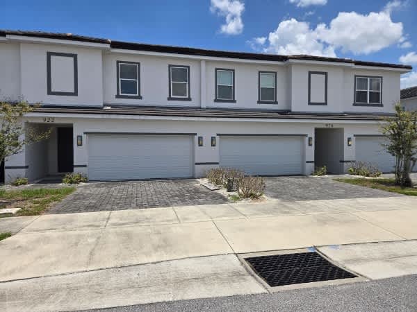 922 Centaury Drive – photo 1