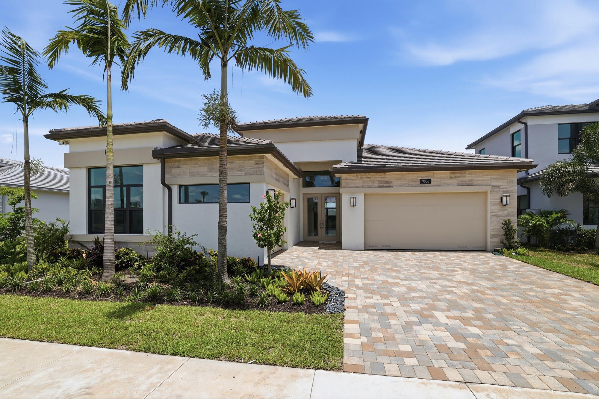 9008 CORSICAN FINCH Court – photo 1 of 29