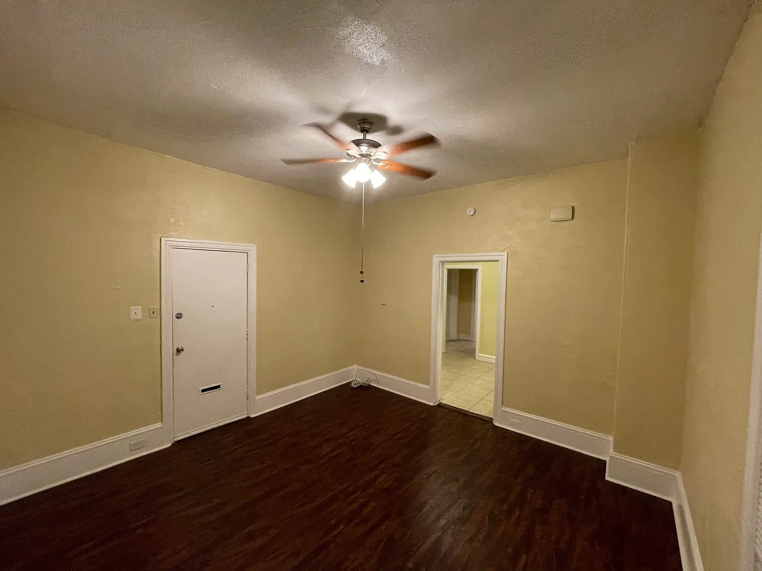 430 Folcroft Avenue – photo 1 of 10