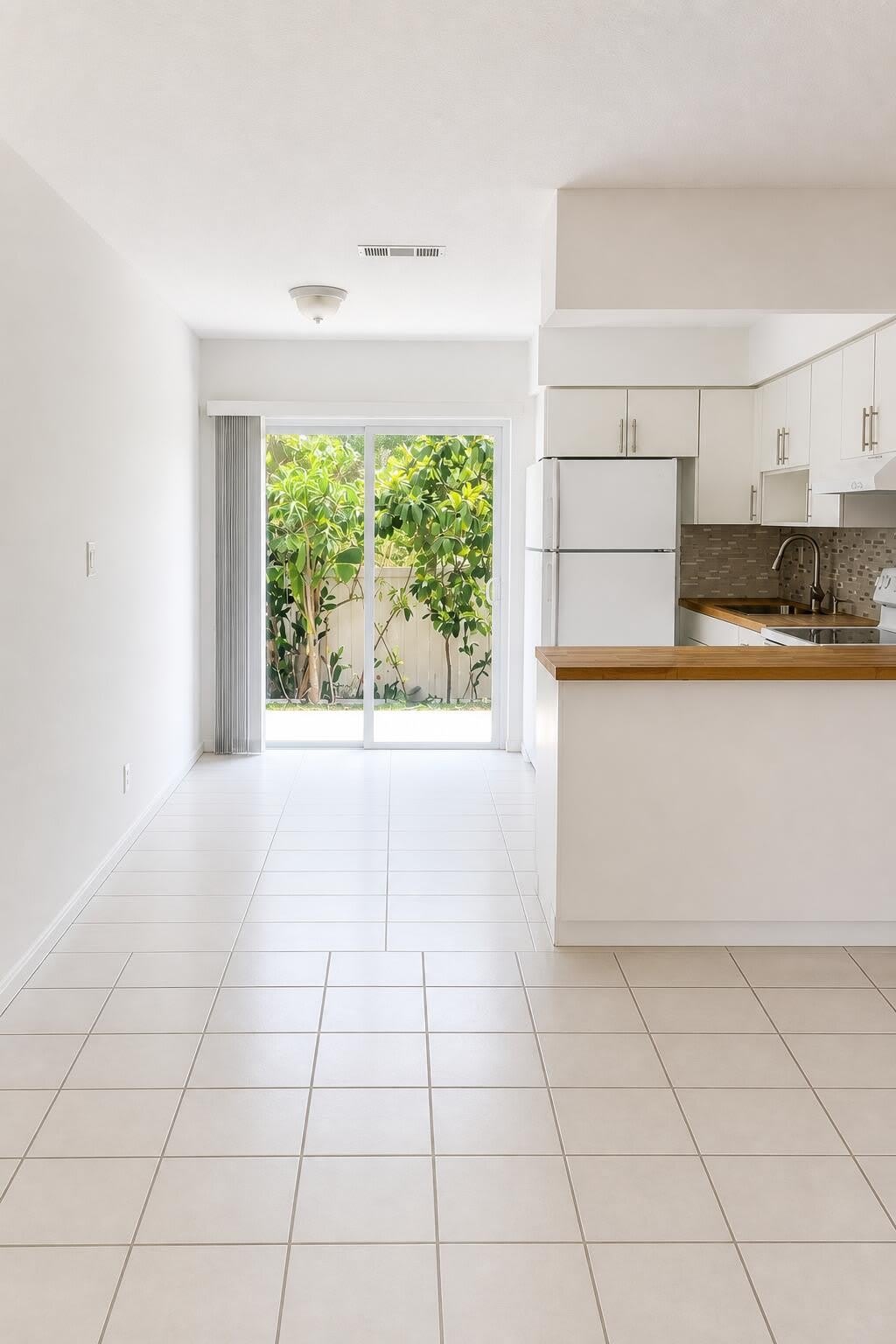 1718 Juno Road – photo 1 of 10