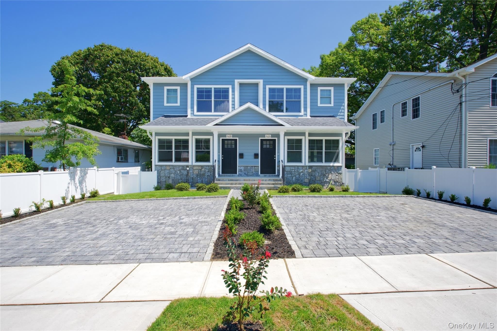 42 Linwood Road N – photo 1 of 35