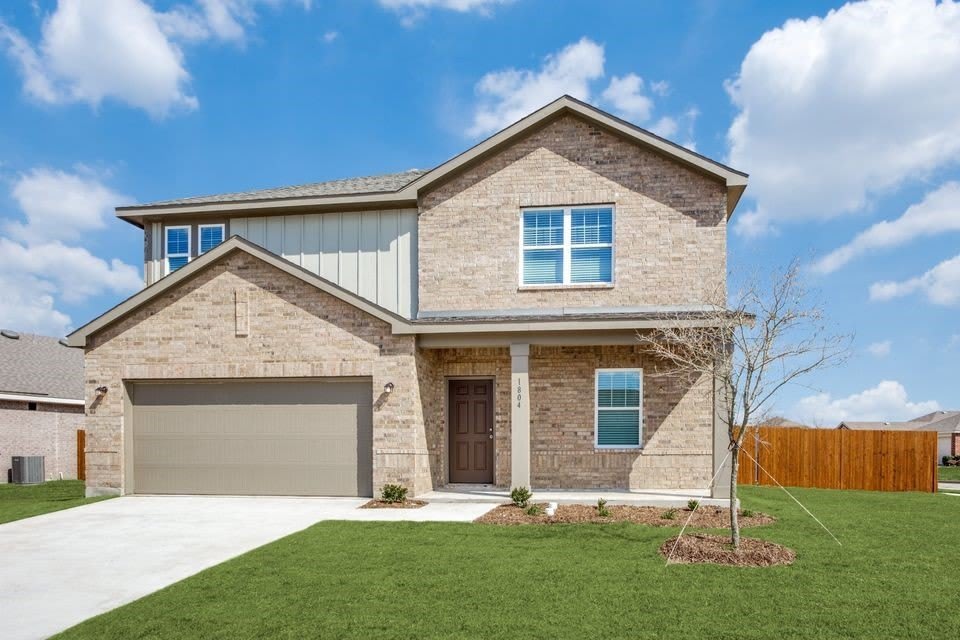 305 Briar Cove – photo 1 of 10