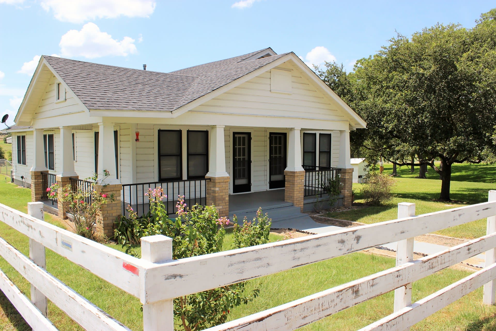 10301 FM 50 – photo 1 of 14