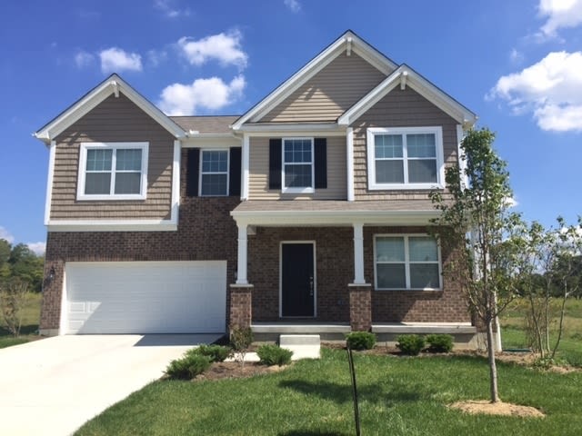 Executive corporate rental features community pool. Fully furnished and includes all utilities. – photo 1 of 28
