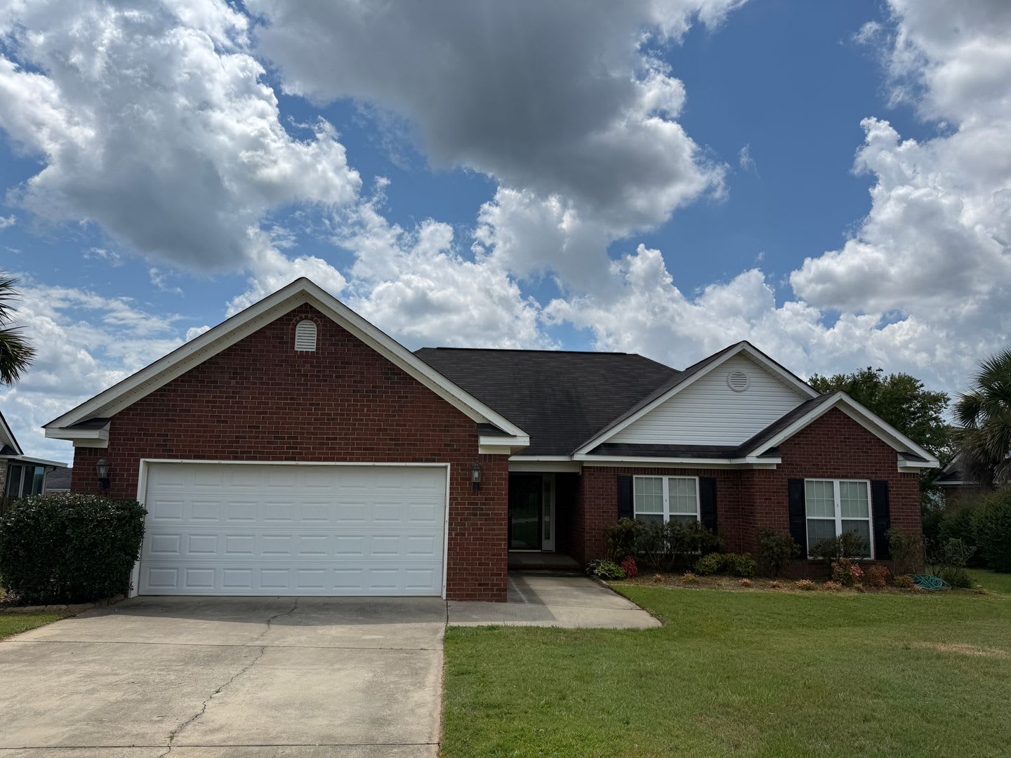 3 Bedroom/2 Bathroom Home with Deck, Garage, and Fenced Backyard less than 3 Miles from Ft. Gordon – photo 1