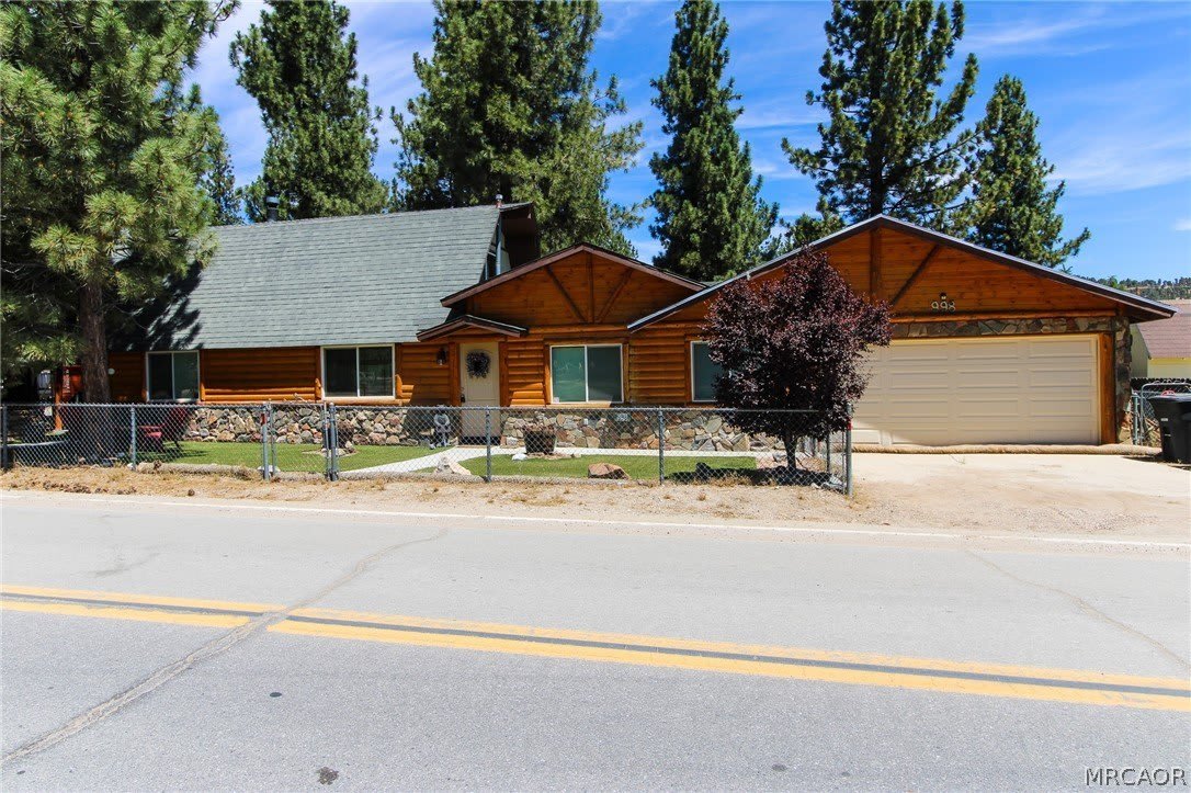 998 F Lane – photo 1