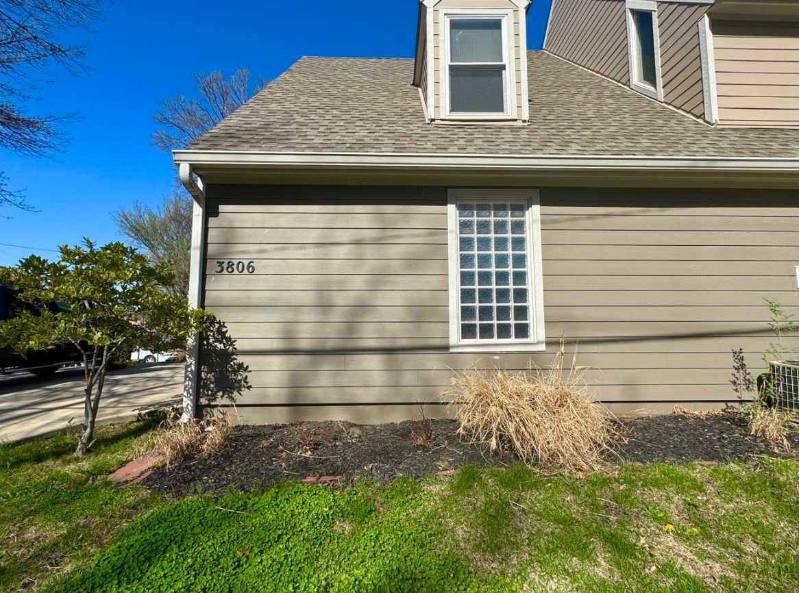 3806 Pennsylvania Avenue – photo 1