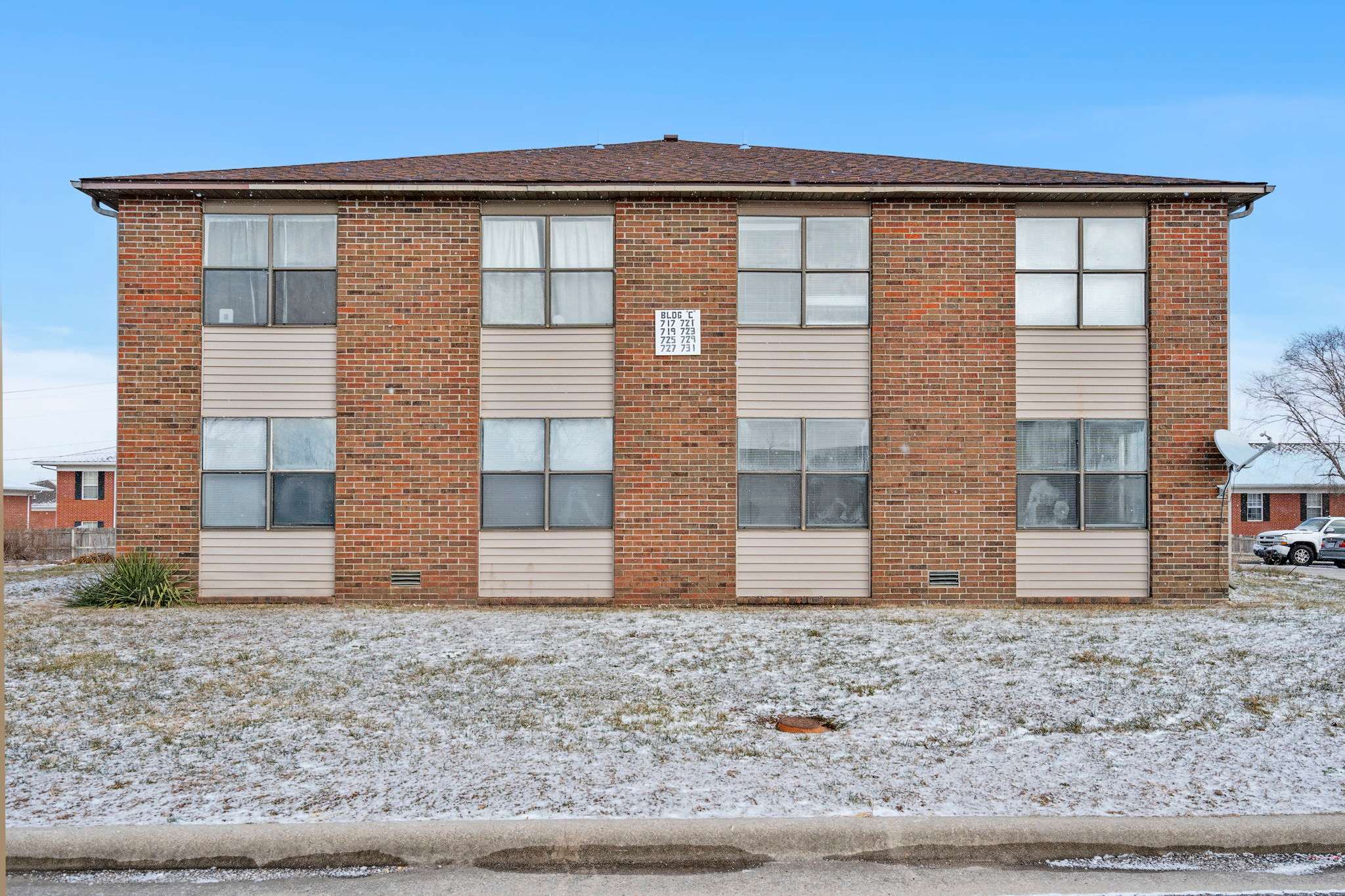 730 Brett Circle – photo 1 of 17