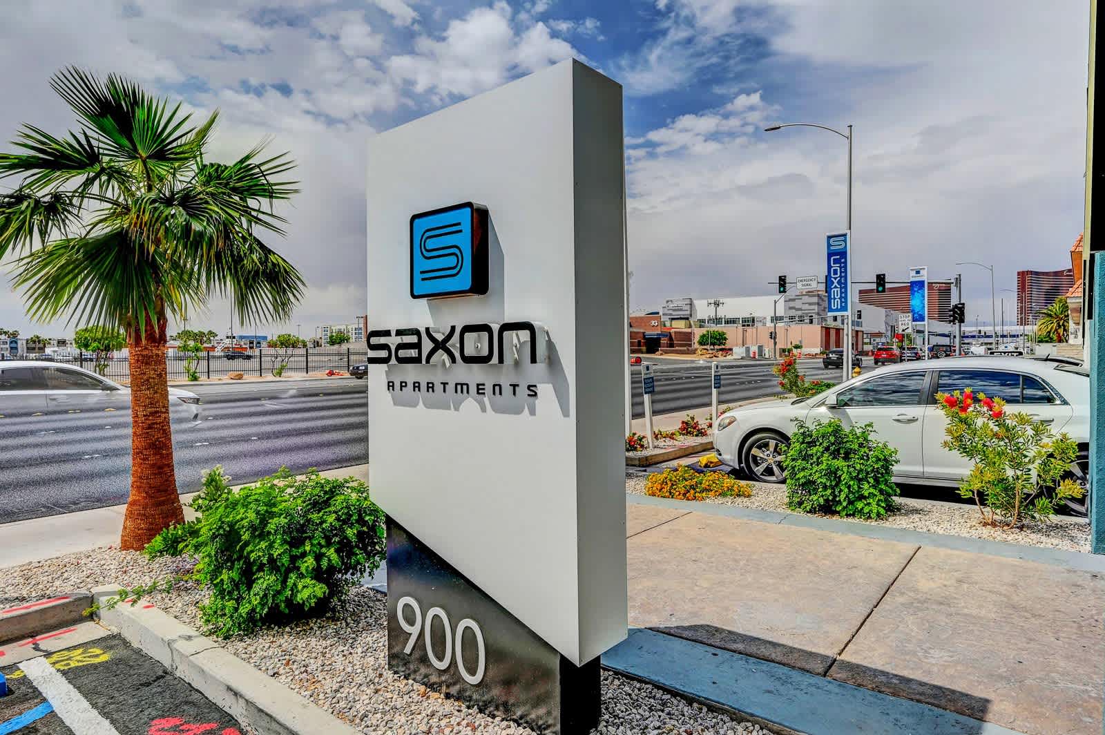 Saxon Apartments – photo 1