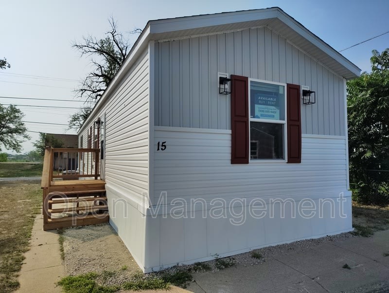 120 Terry Blvd – photo 1 of 20