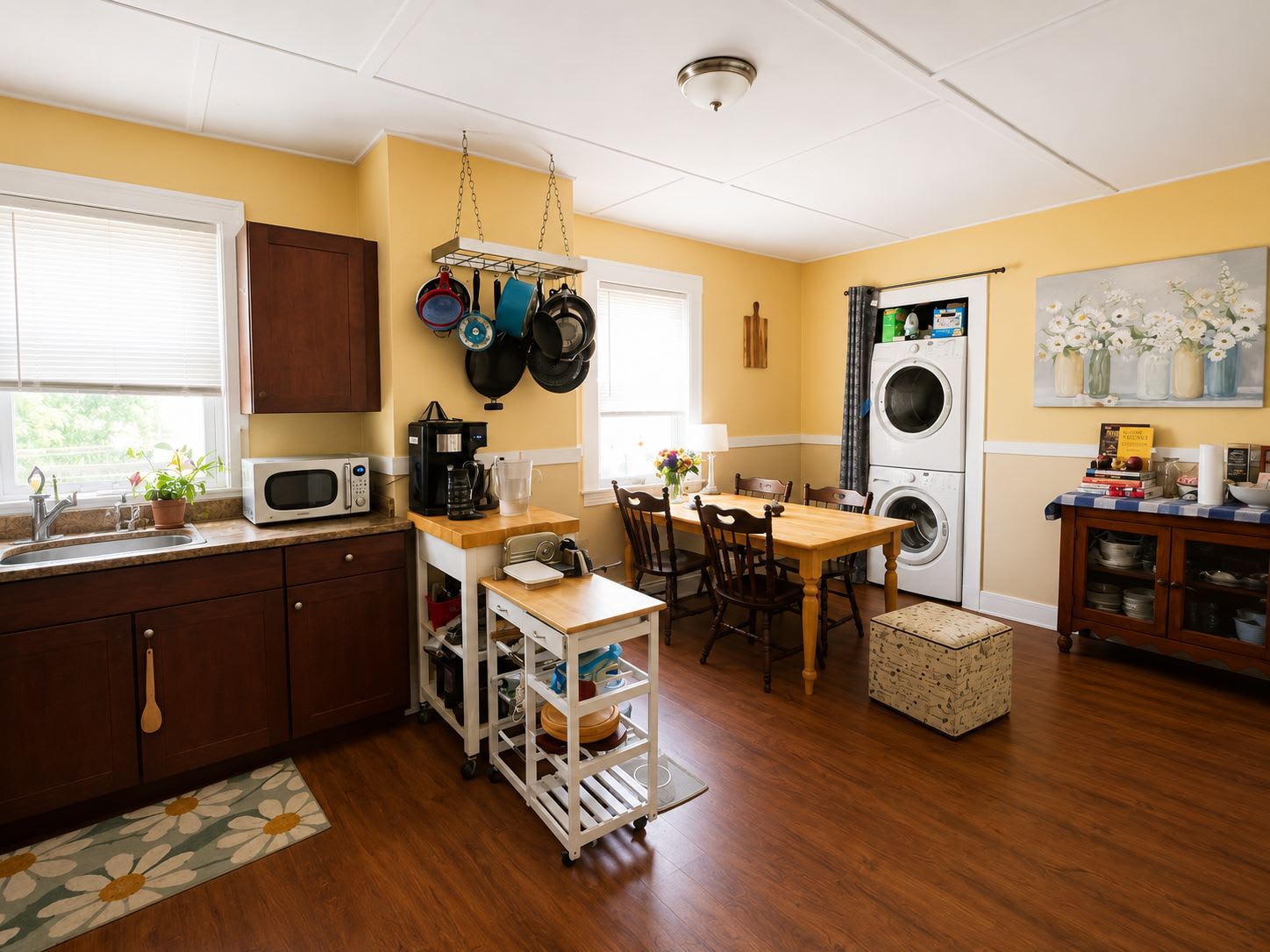 18 1st St – photo 1