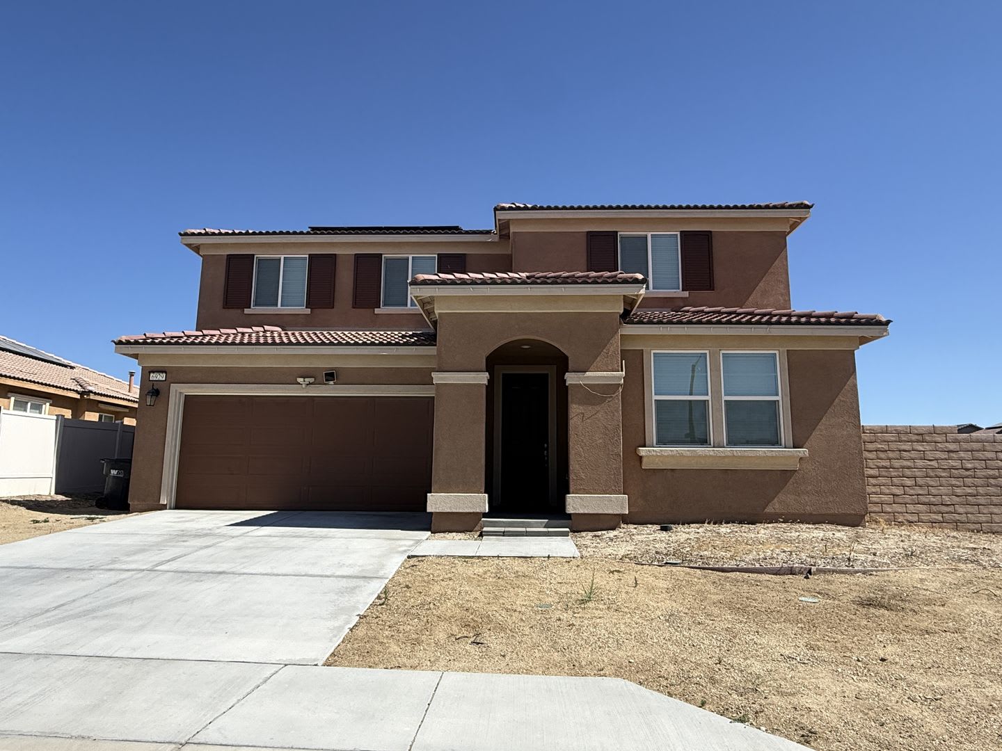 Palmdale 5 Bedrooms + 3.5 Bathroooms – photo 1
