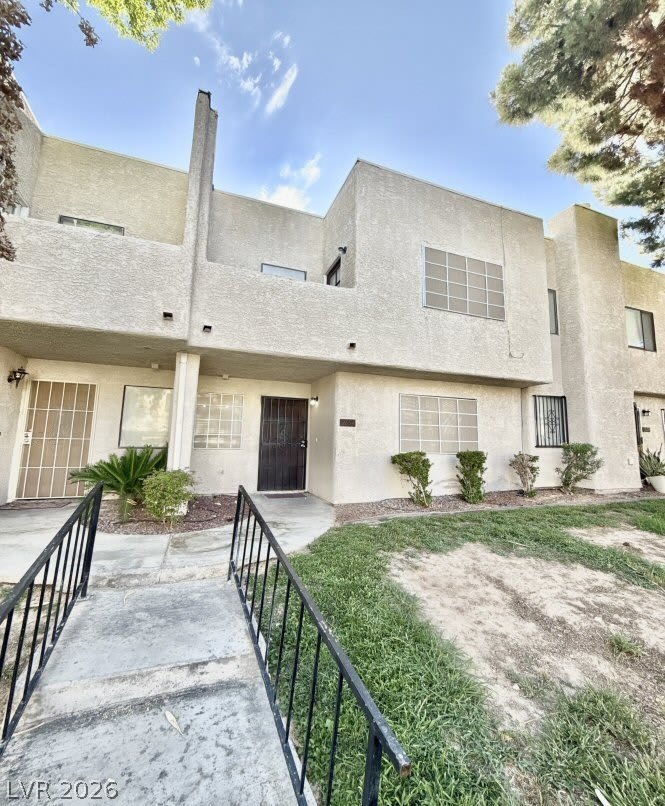 2654 Aracatuba Avenue – photo 1 of 21