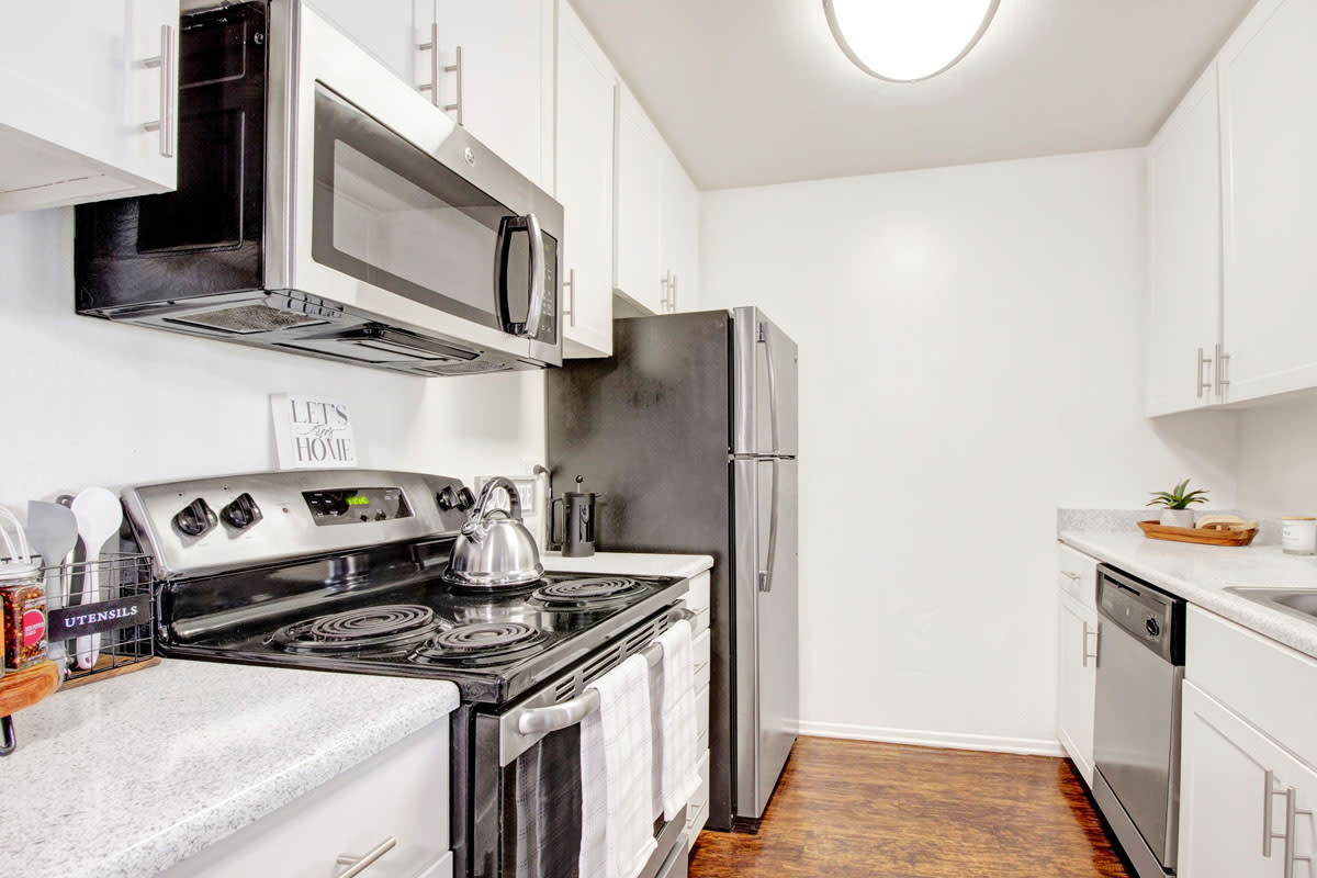 Olive Ridge Apartments – photo 1 of 188