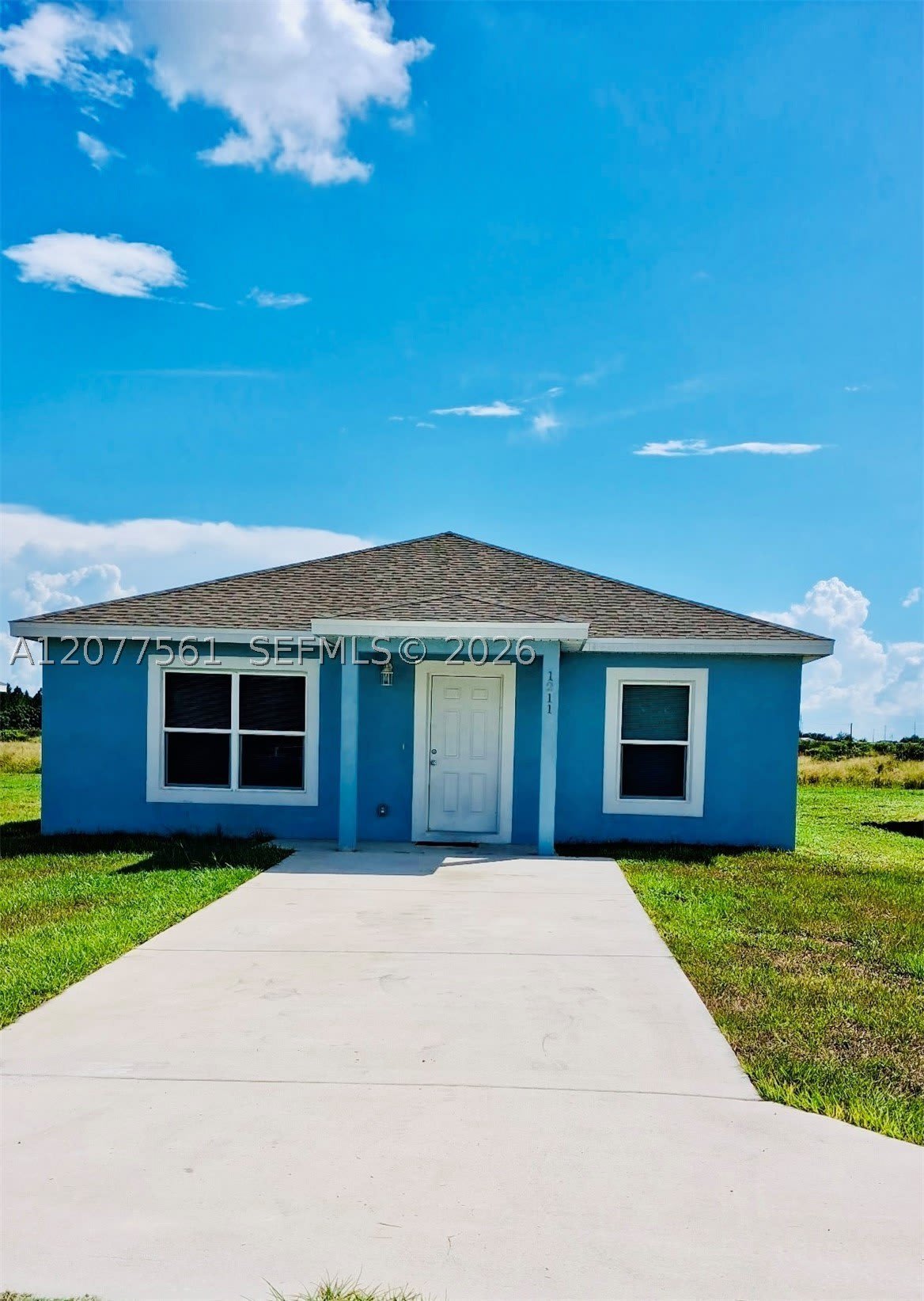 1211 Ramona Avenue – photo 1