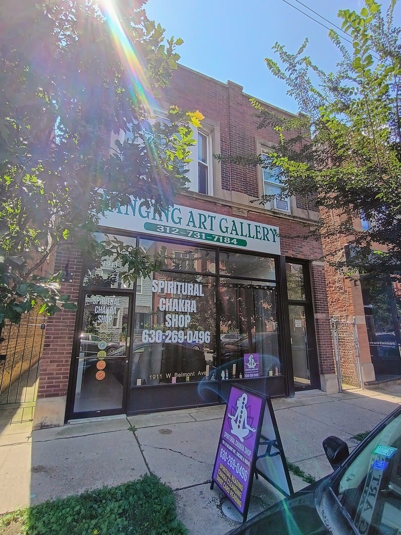 1911 W Belmont Avenue – photo 1