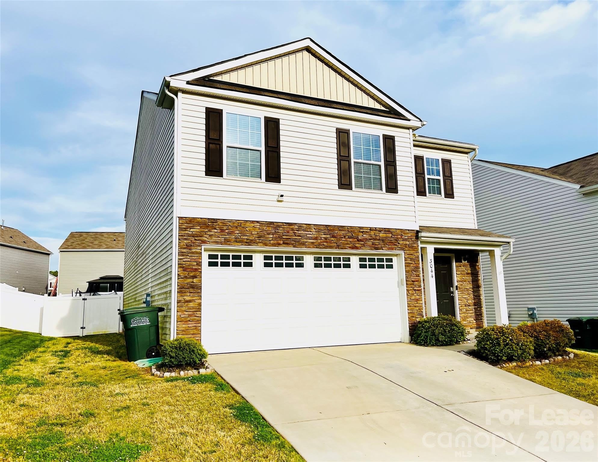 3044 Winesap Drive – photo 1 of 15