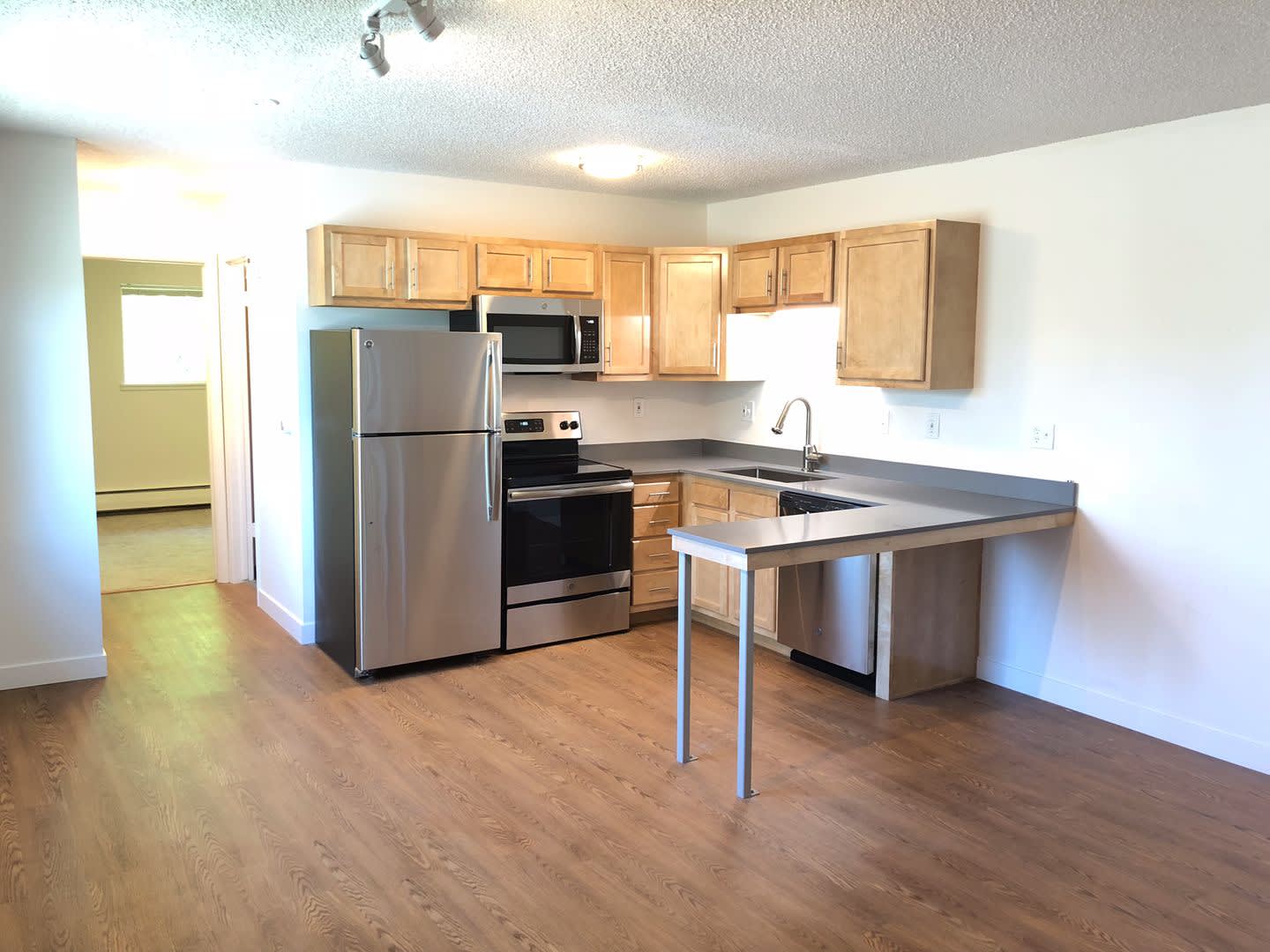 2200 Canyon – photo 1
