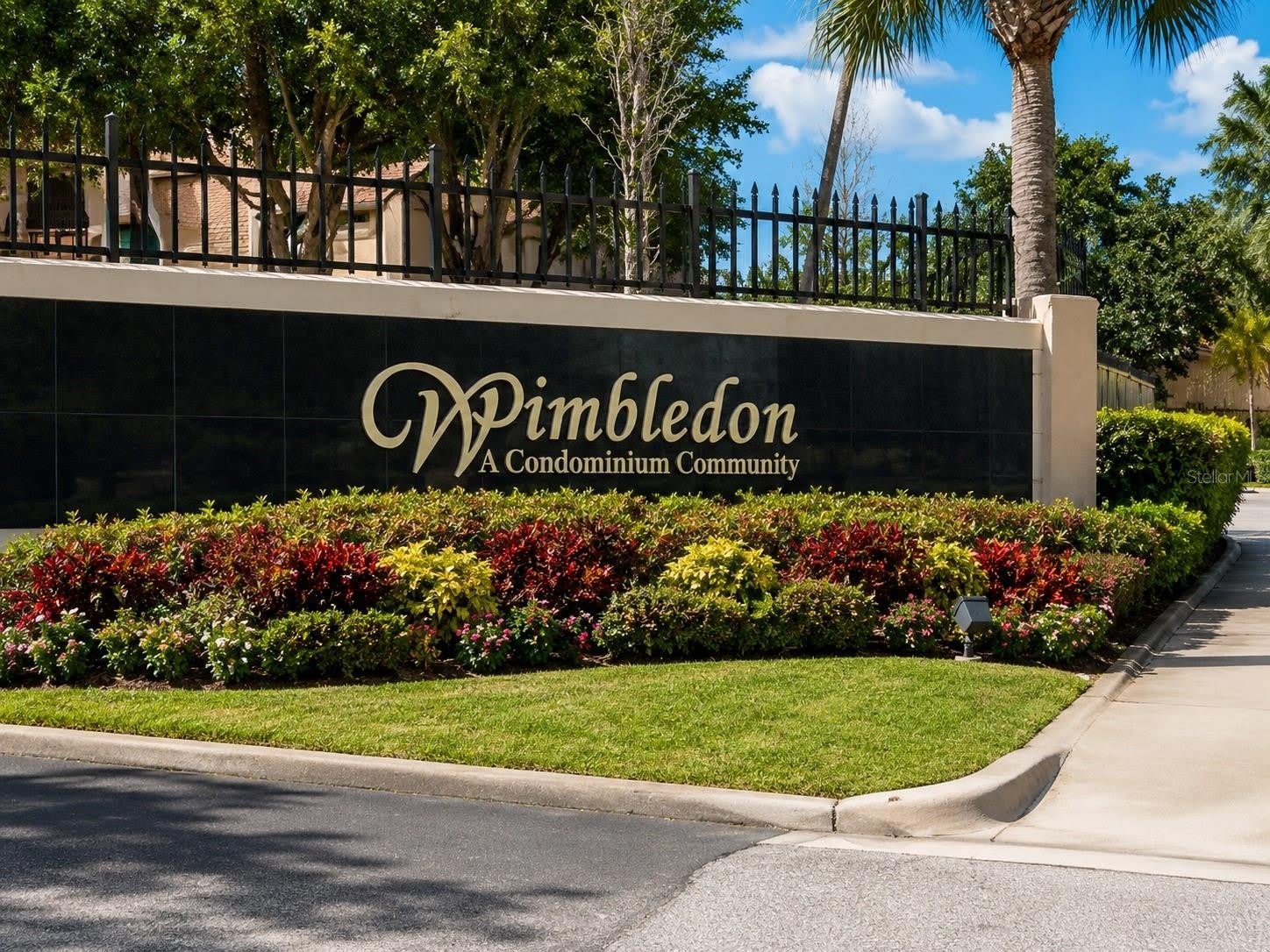 3236 S SEMORAN Boulevard – photo 1