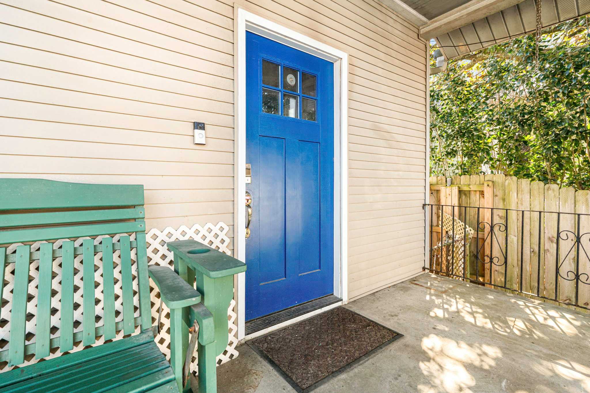 335 Angela St – photo 1 of 14