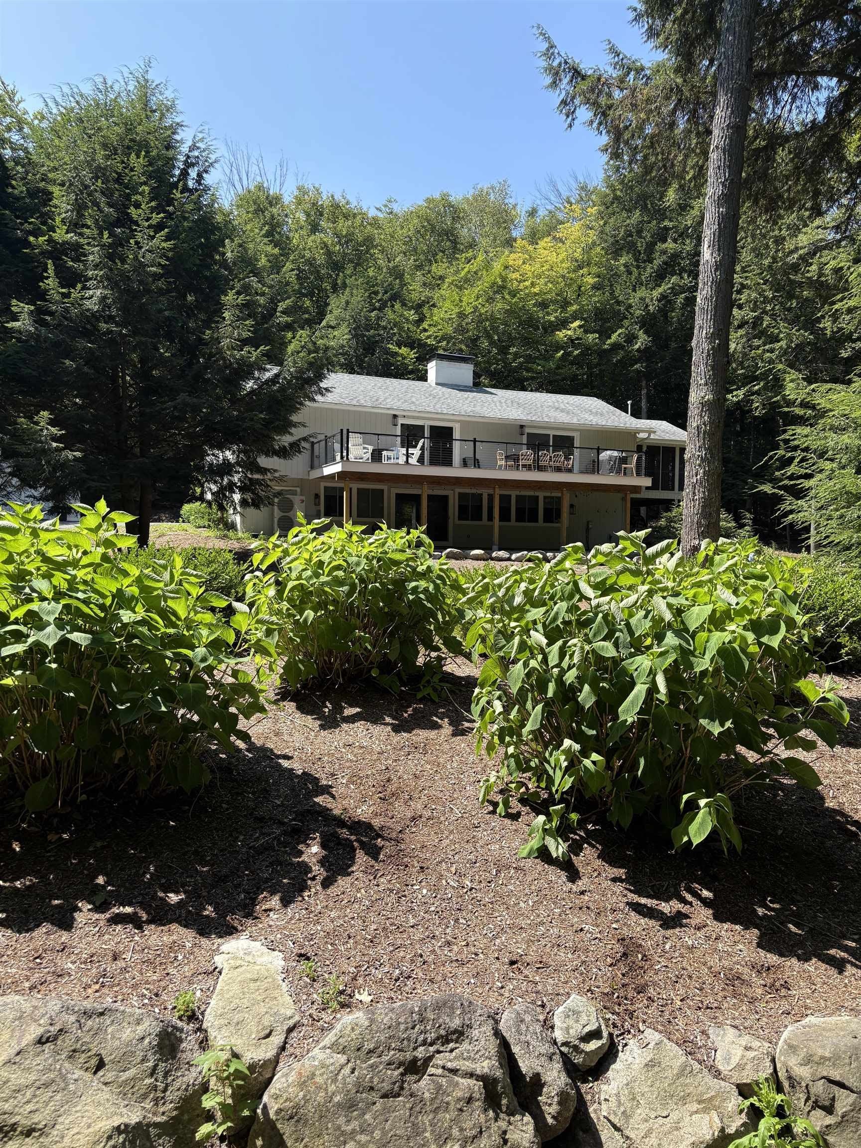121 Upper Bay Road – photo 1 of 39