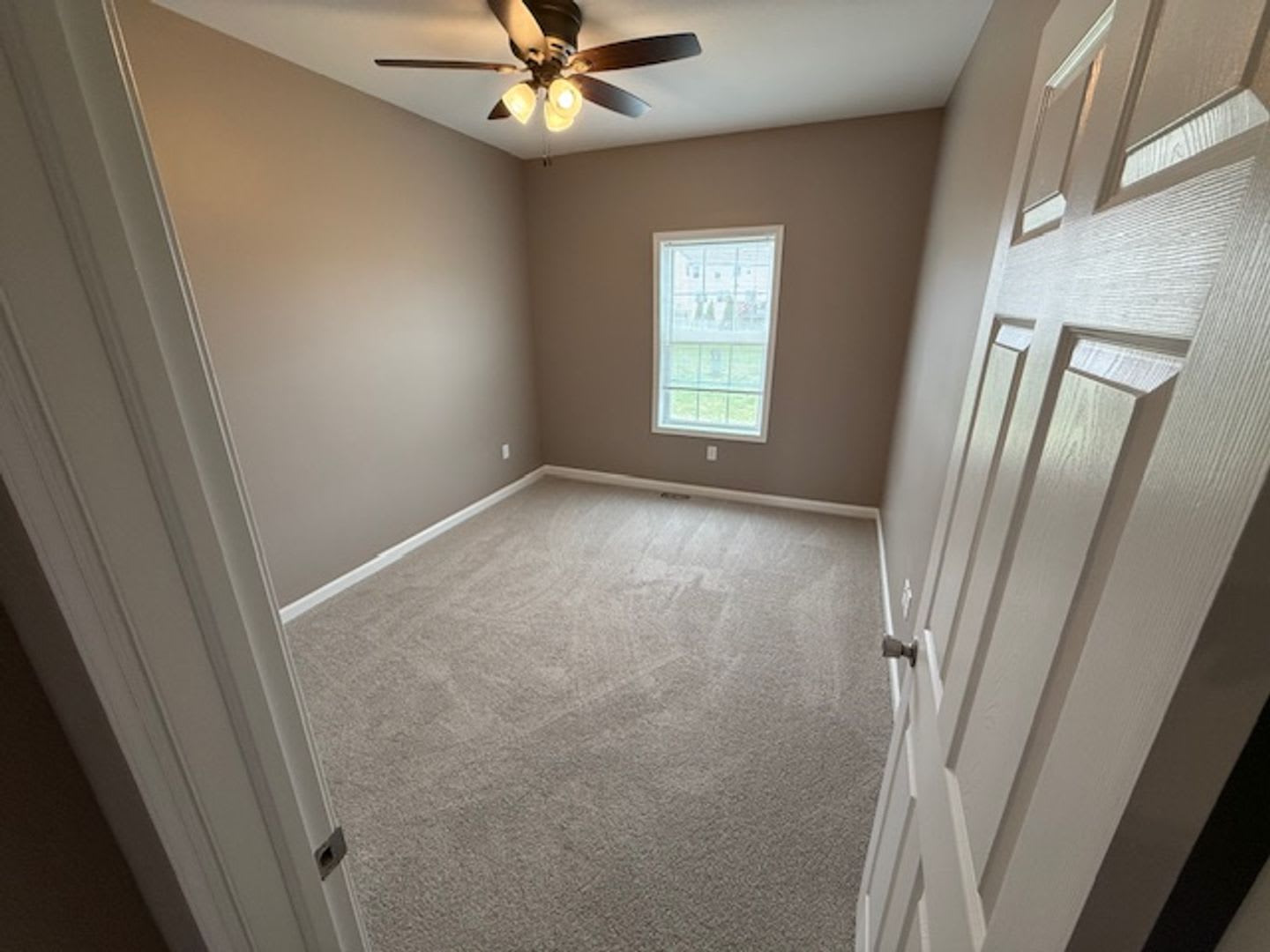 New Build 3 BR/2BA Duplex in Washington IL – photo 1 of 4