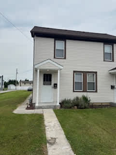 212 South Oxford Avenue Mcsherrystown – photo 1 of 13