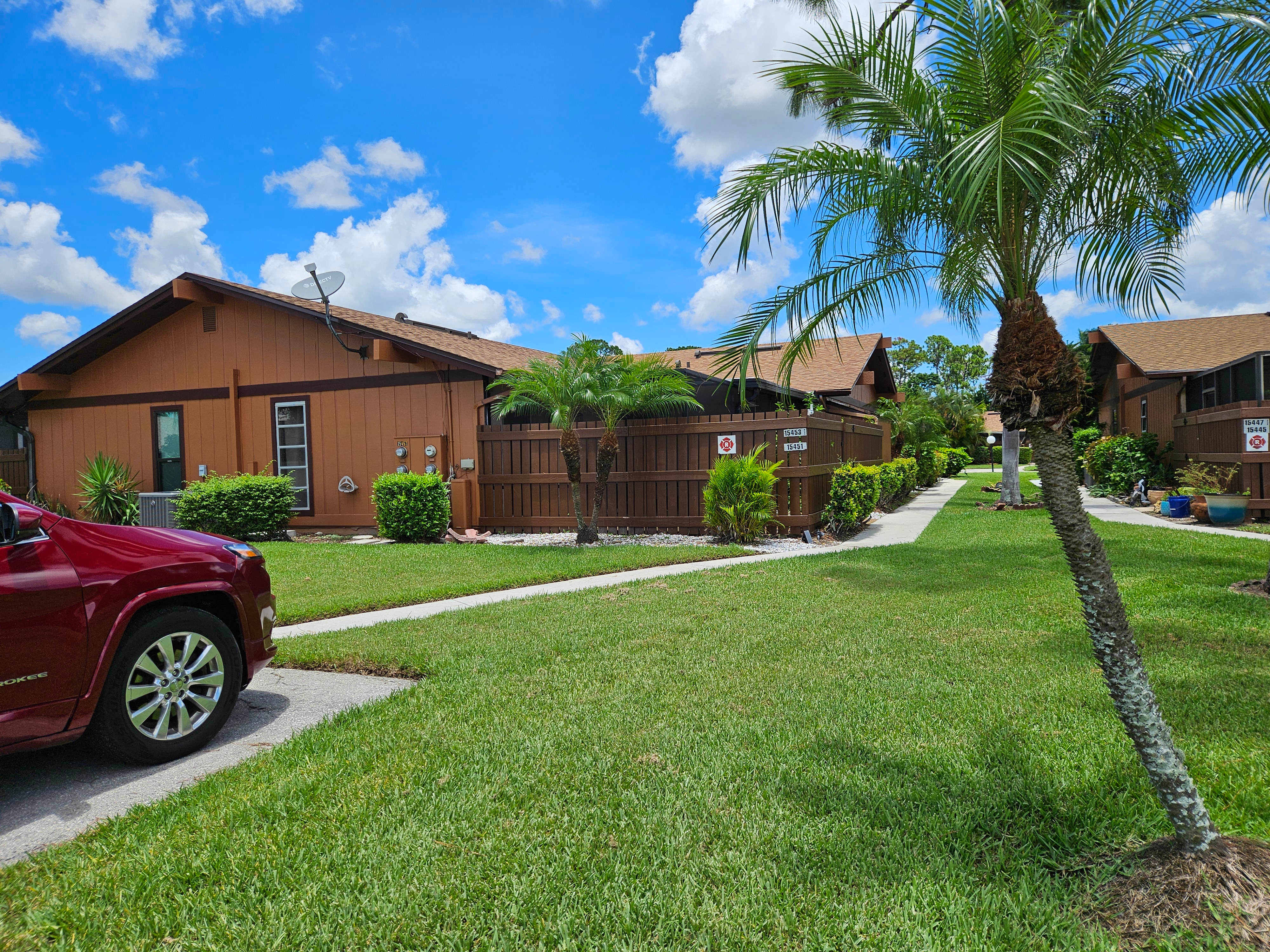 15451 Crystal Lake Drive – photo 1