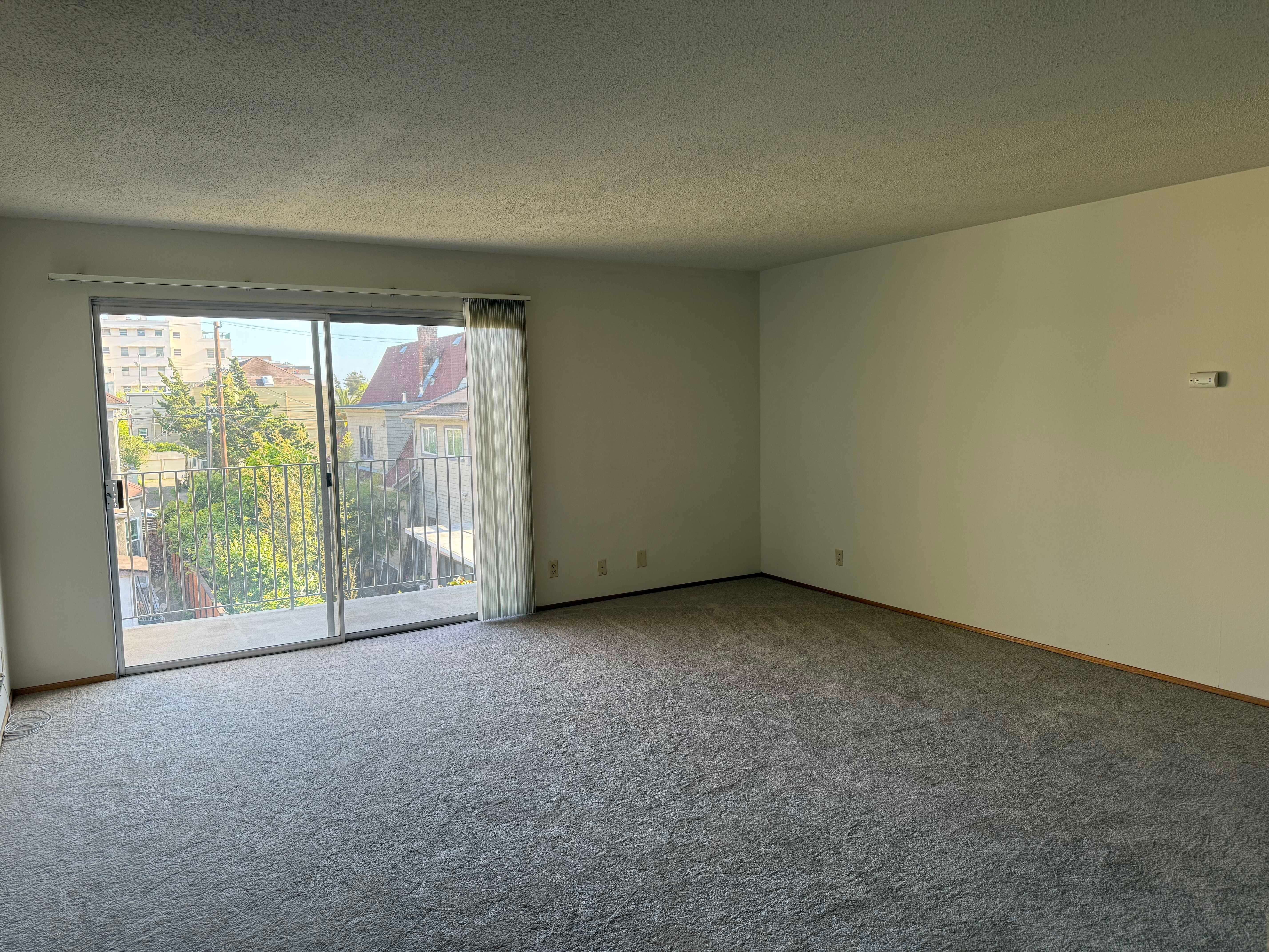 2000 Durant Avenue – photo 1