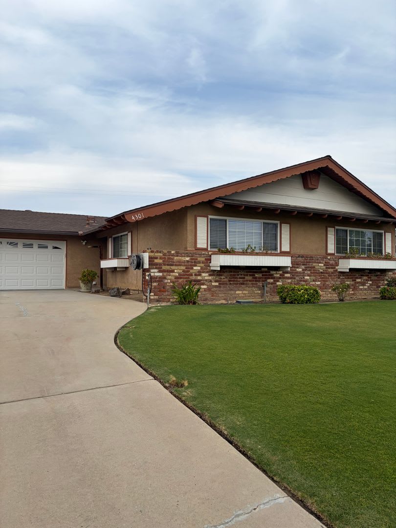 Charming House For Rent – photo 1 of 25