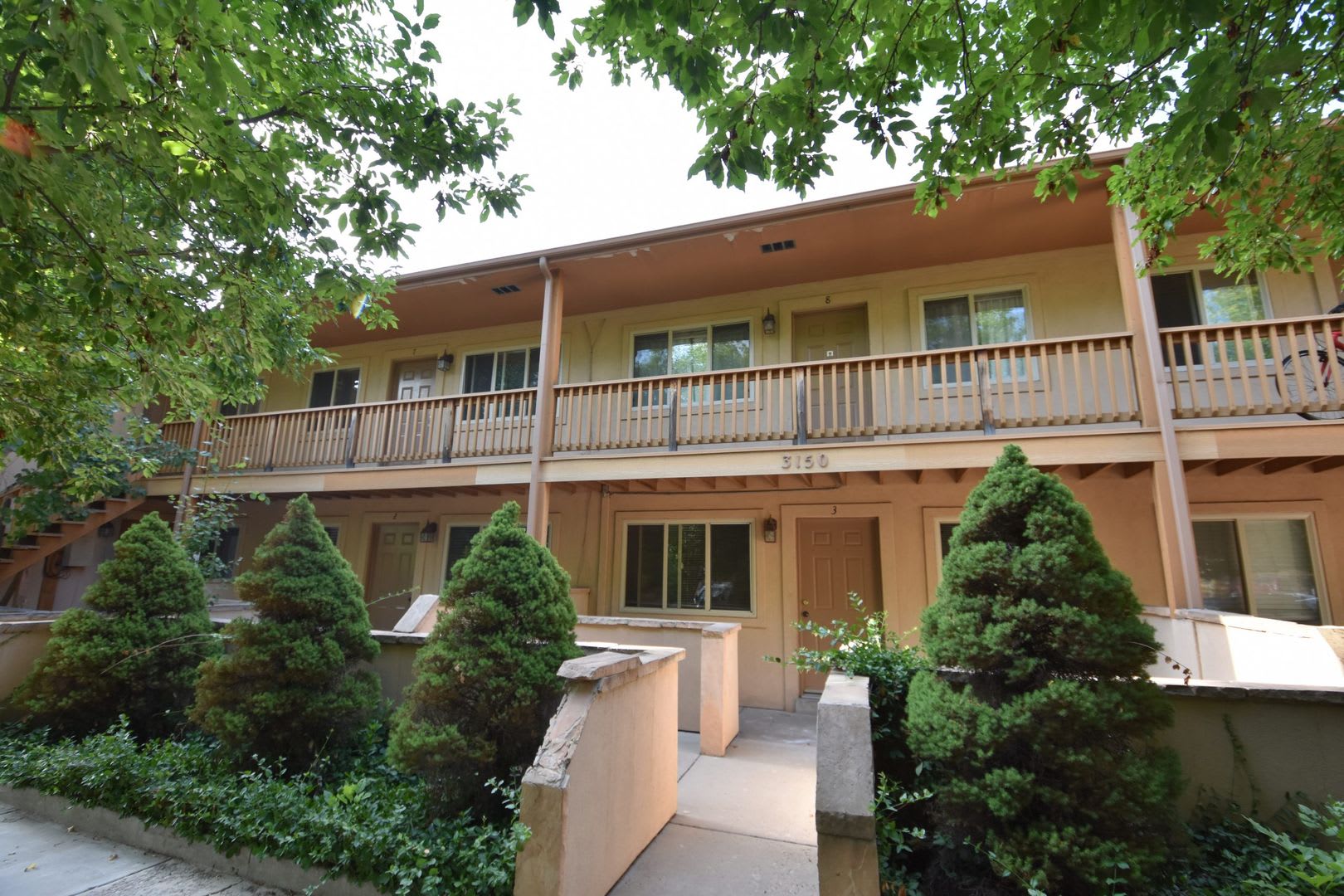 1 Bedroom Condo 3 Blocks From Cu – photo 1