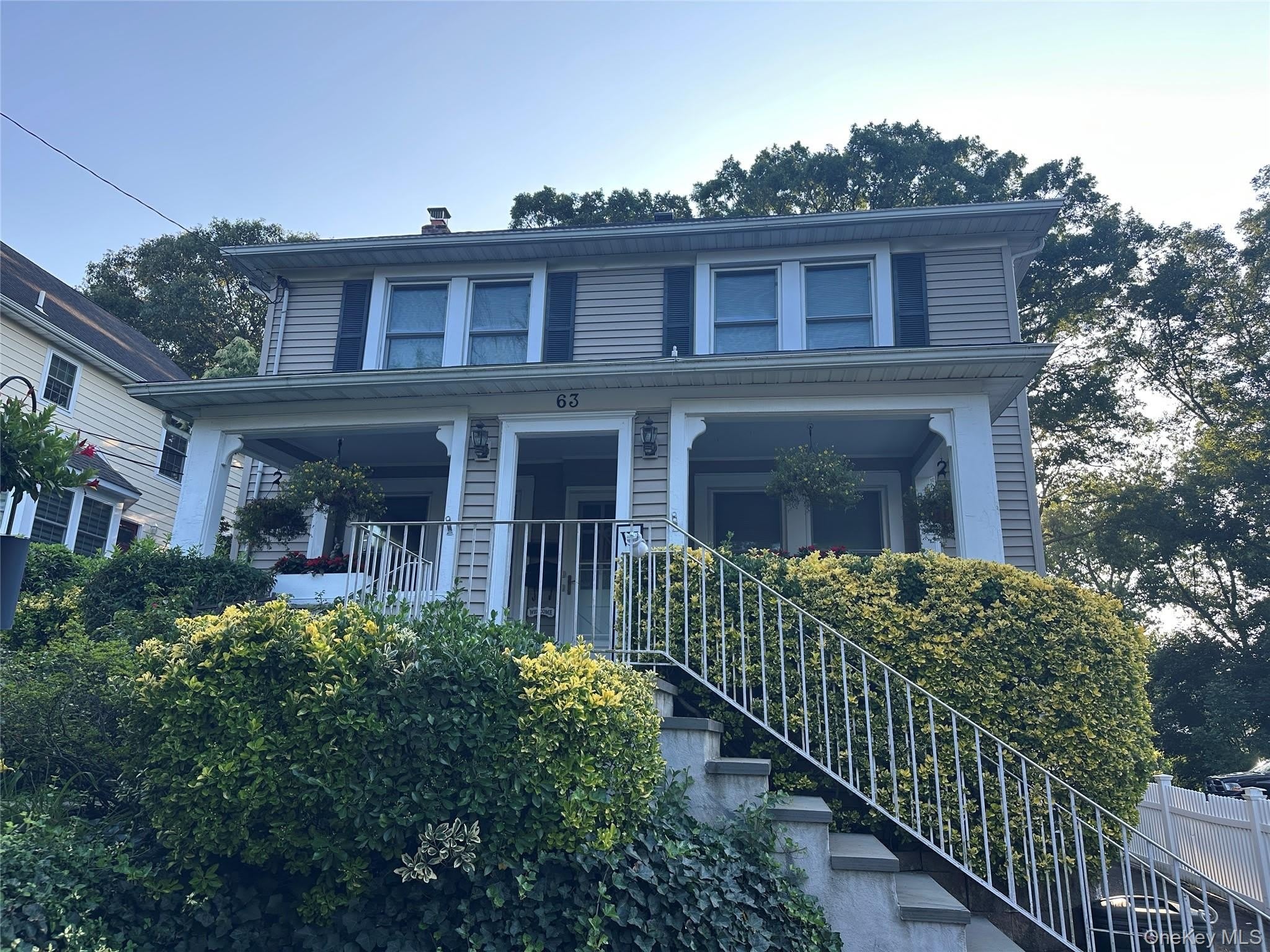 63 Franklin Avenue – photo 1 of 10