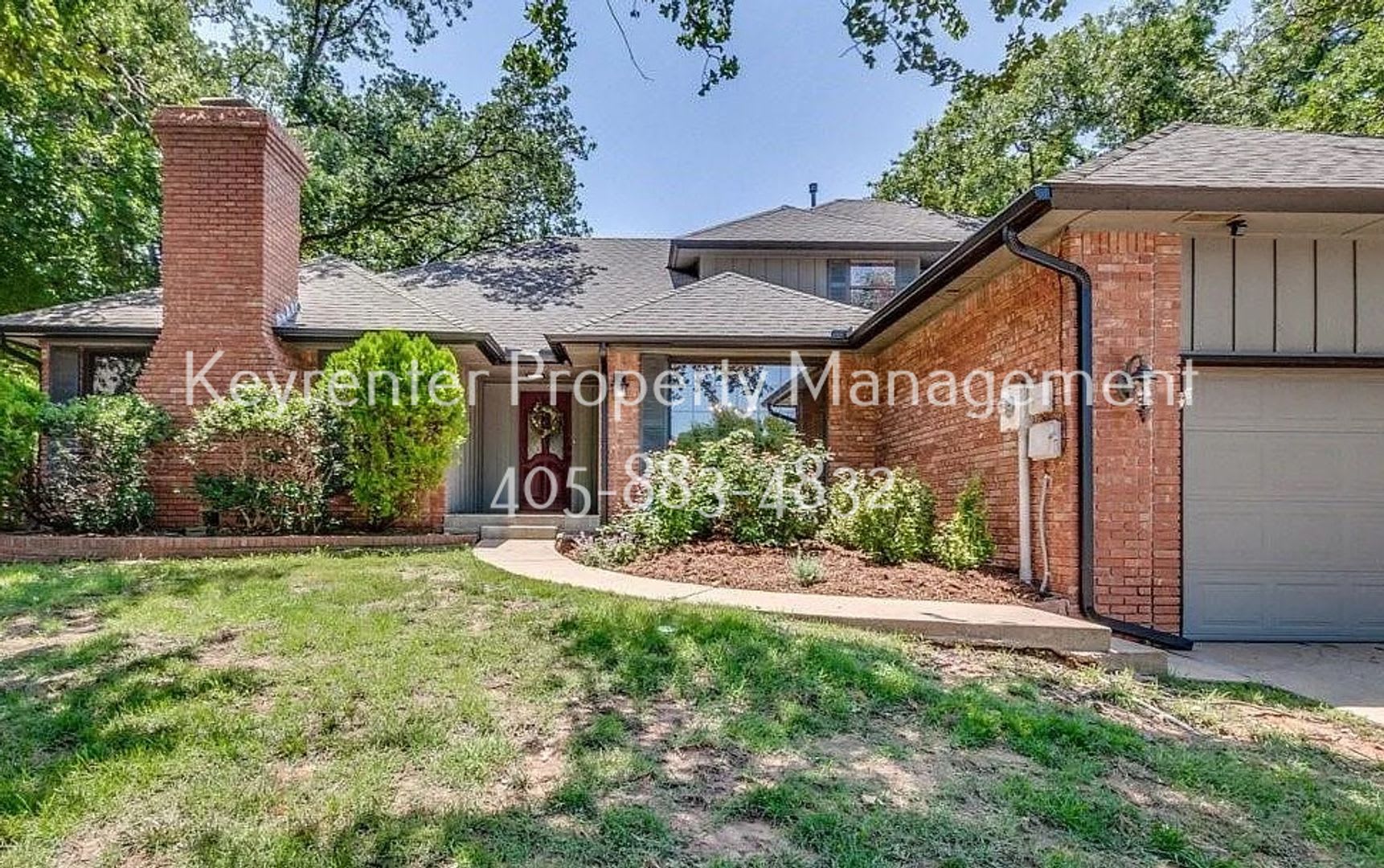 Massive 4BD/3BTH and 2 Car garage Home! Minutes from I-35 – photo 1