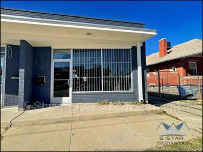 1909 Yandell Drive – photo 1