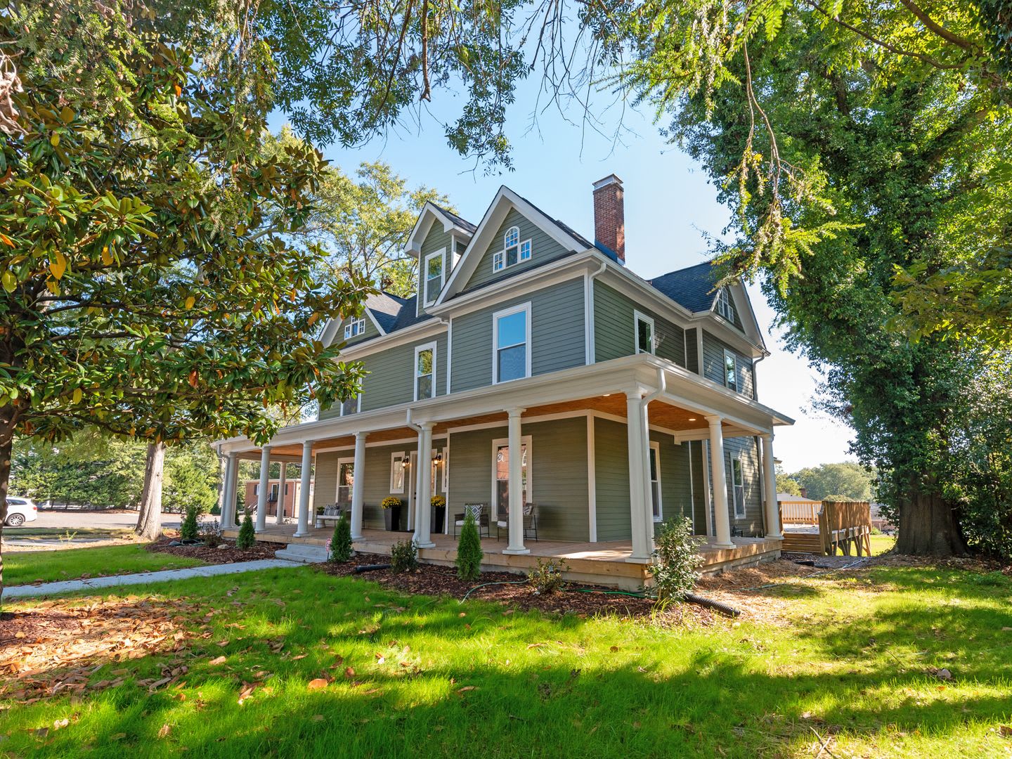 Big House – photo 1
