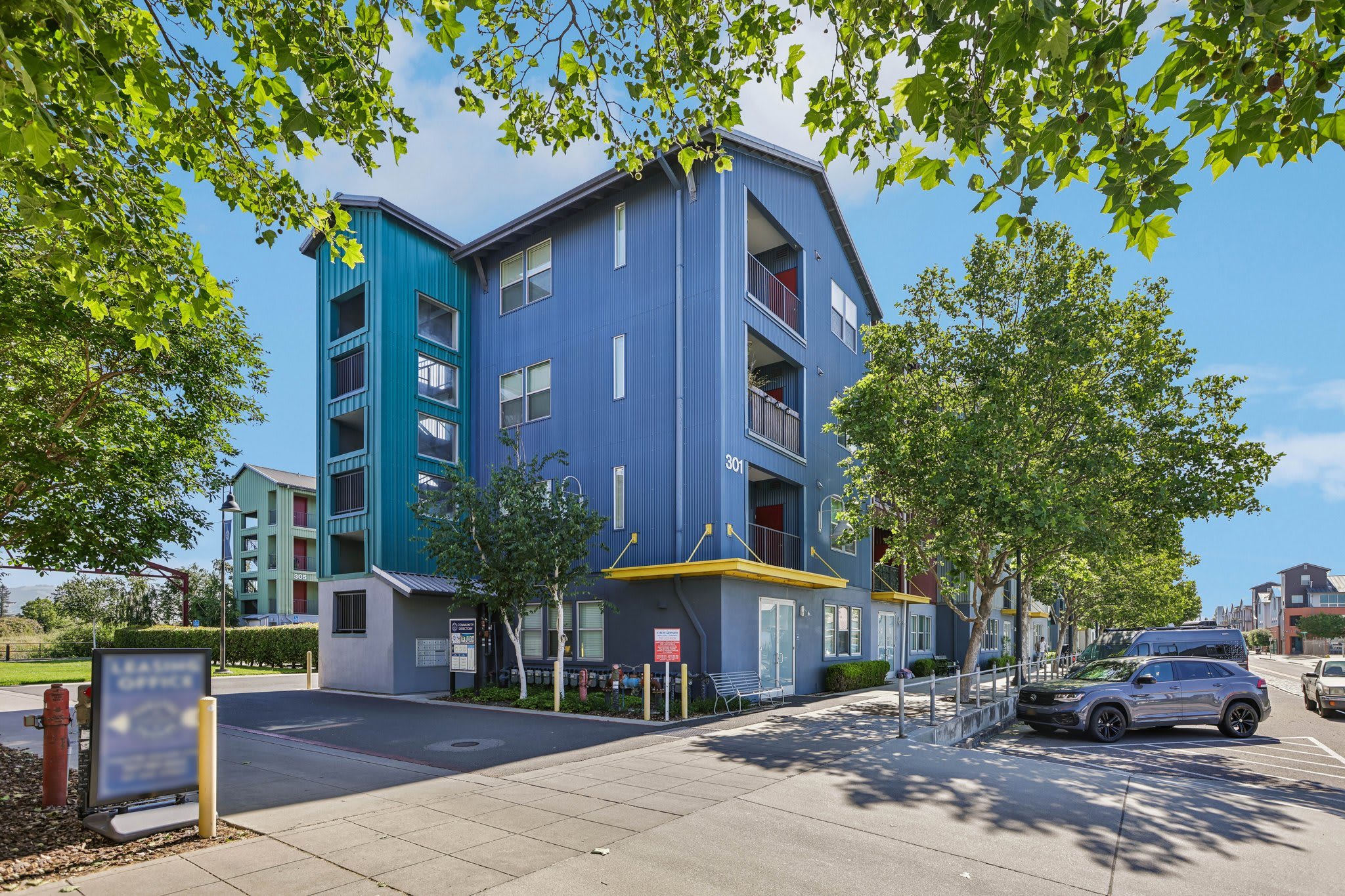 Theatre Square Apartments – photo 1 of 24