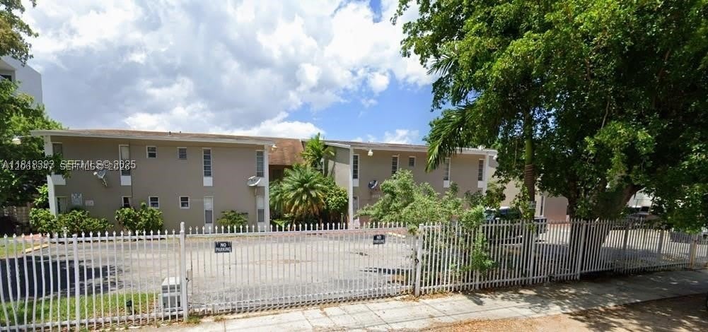 1525 NW 19th Ter – photo 1
