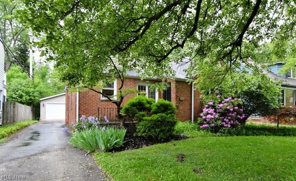 2658 Canterbury Road – photo 1