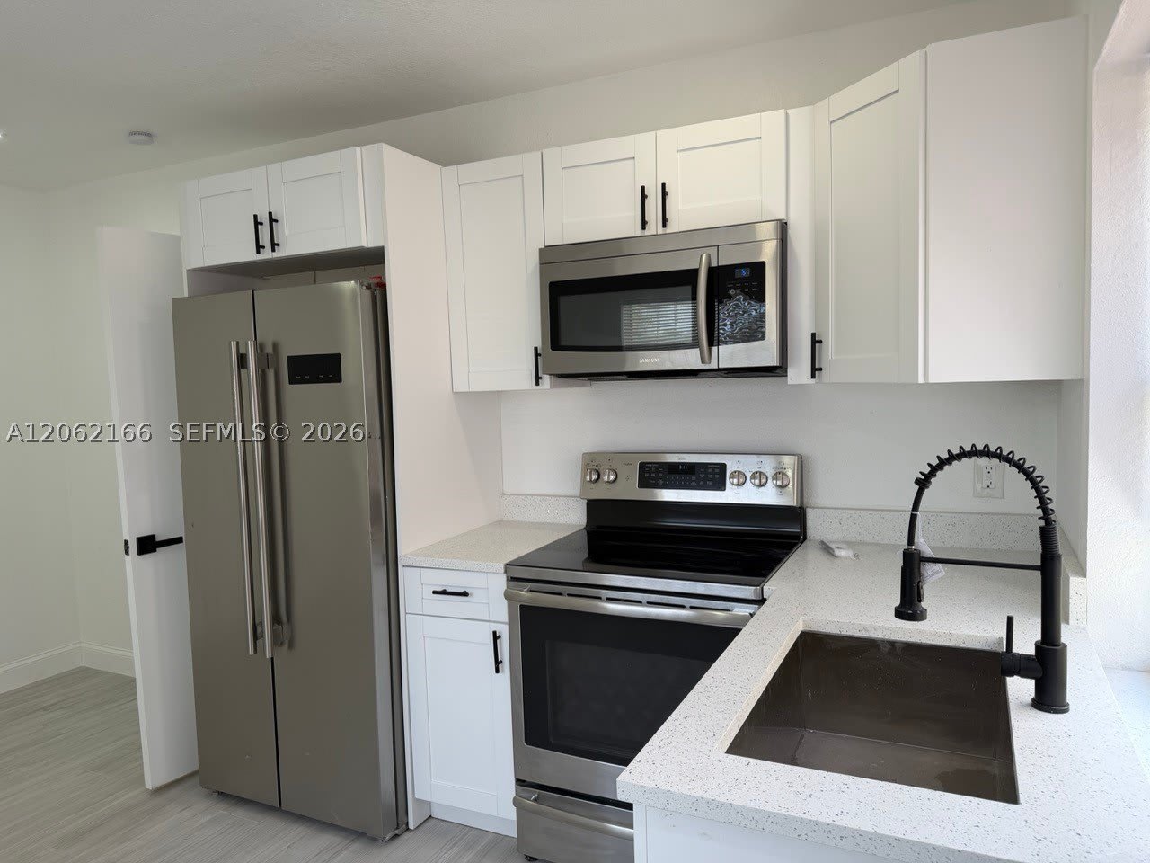 7842 NW 5th Ave – photo 1