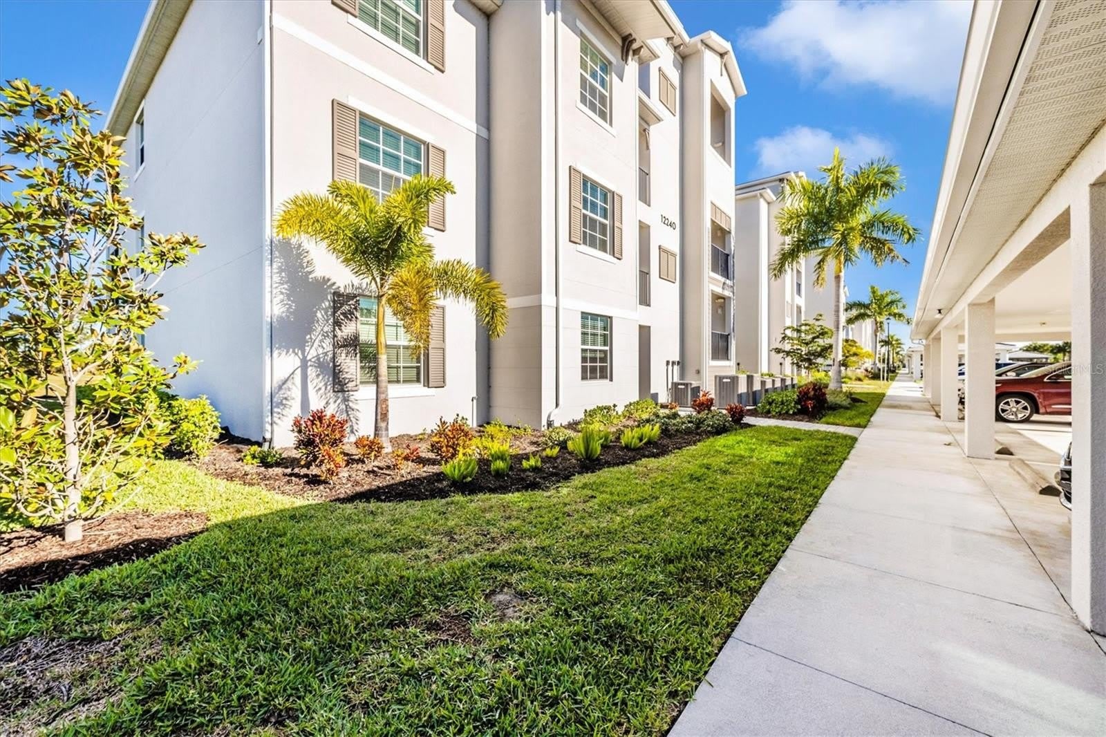 12240 WELLEN GOLF Street – photo 1
