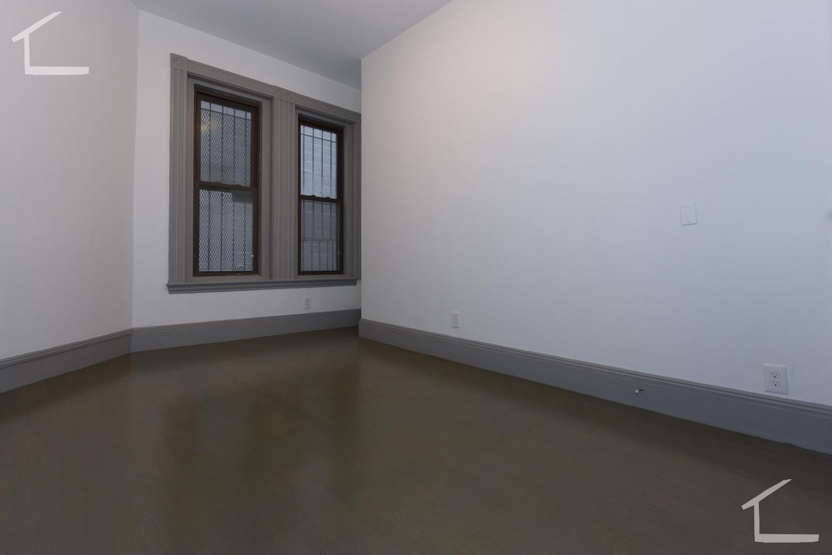Nice 2 Bed Steps From Berklee – photo 1