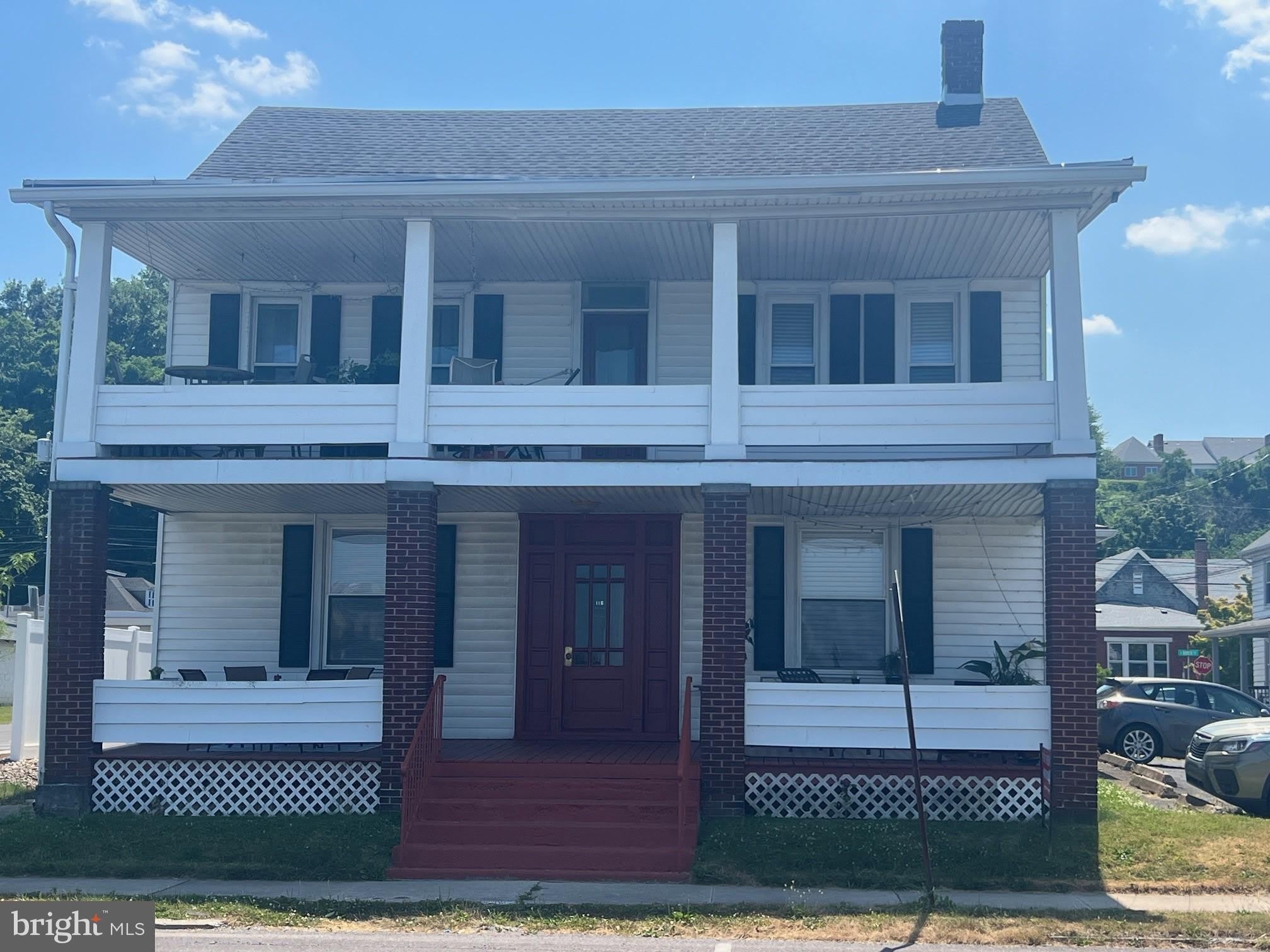 116 S FRONT Street – photo 1 of 12