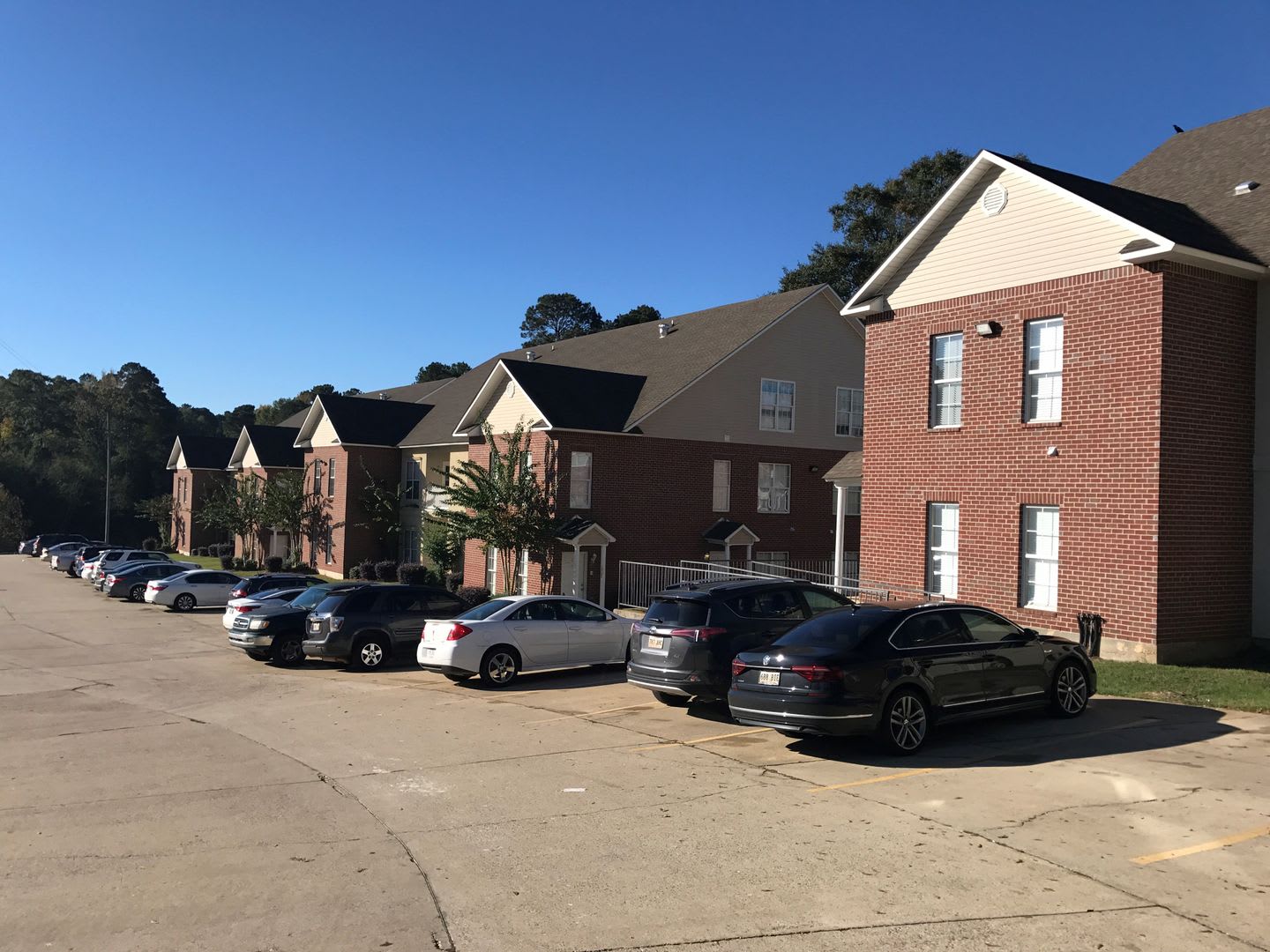 2 bed 2 bath with washer/dryer – photo 1